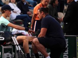 Roland Garros, Sinner molto deluso: perché il problema al ginocchio preoccupa l'azzurro