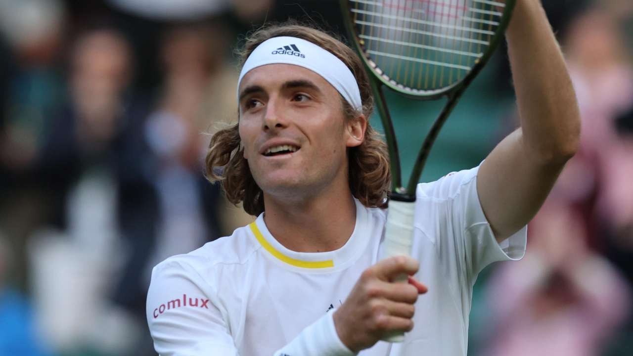 Tsitsipas e la cura del suo corpo: la routine quotidiana che fa la differenza