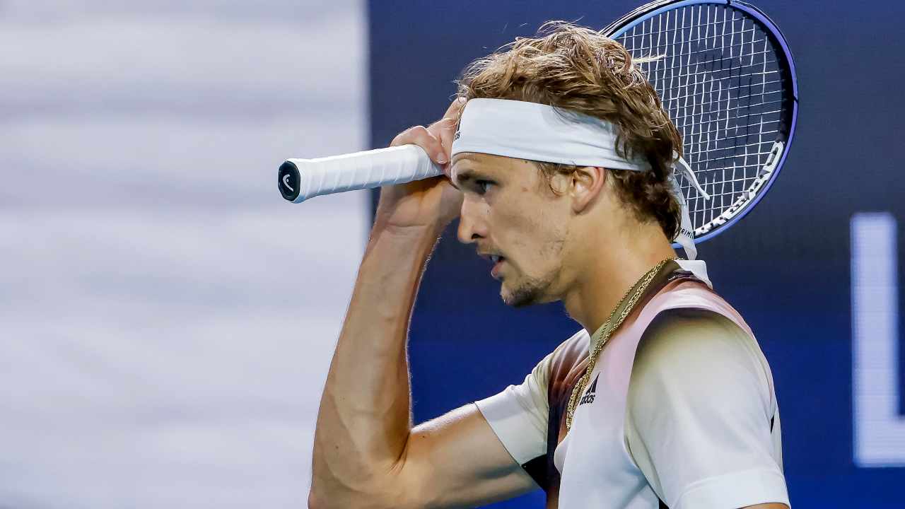 Zverev, il recupero è difficile: l'annuncio preoccupa i tifosi