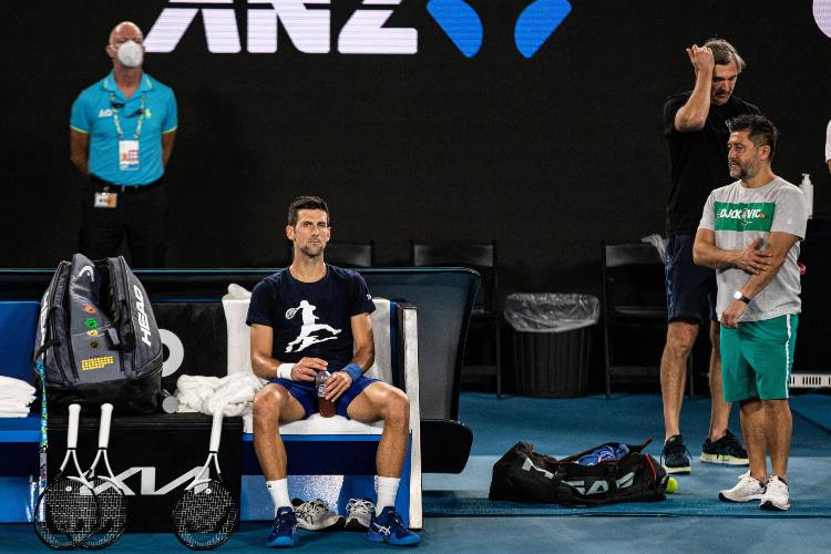 Djokovic all'Australian Open? L'ex ministro Andrews: "Sarebbe uno schiaffo"