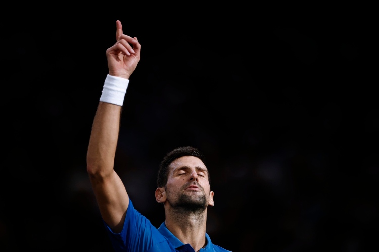 Djokovic, buon sangue non mente: l'incredibile video del figlio Stefan sul campo