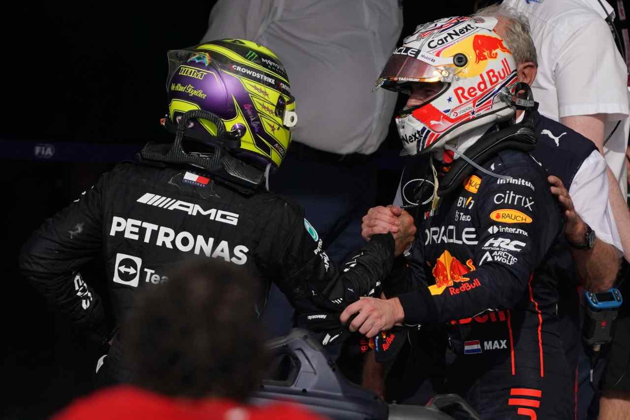 Verstappen-Hamilton