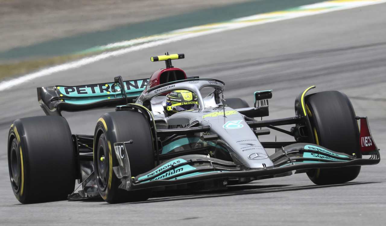 Lewis Hamilton colpo di scena