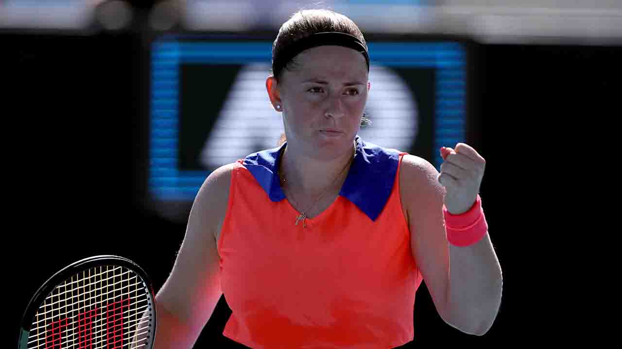 Numero 1 Ostapenko Tennis Press 230123