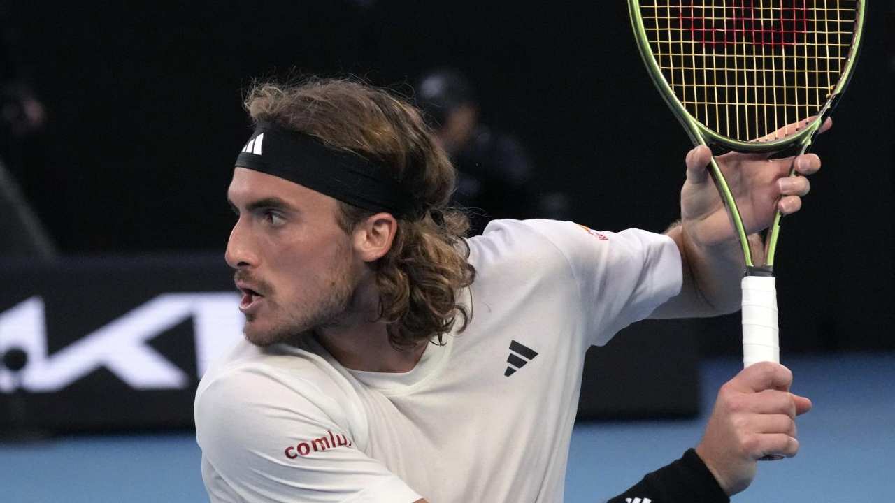 Tsitsipas