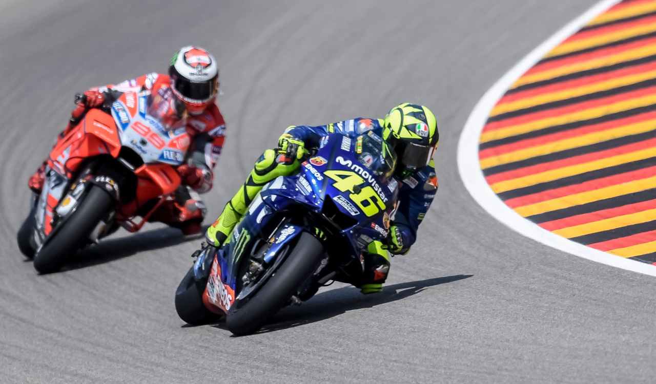 Valentino Rossi Jorge Lorenzo sfottò