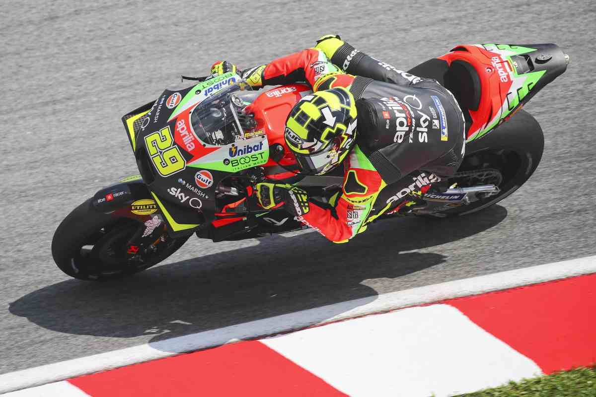 Andrea Iannone in moto