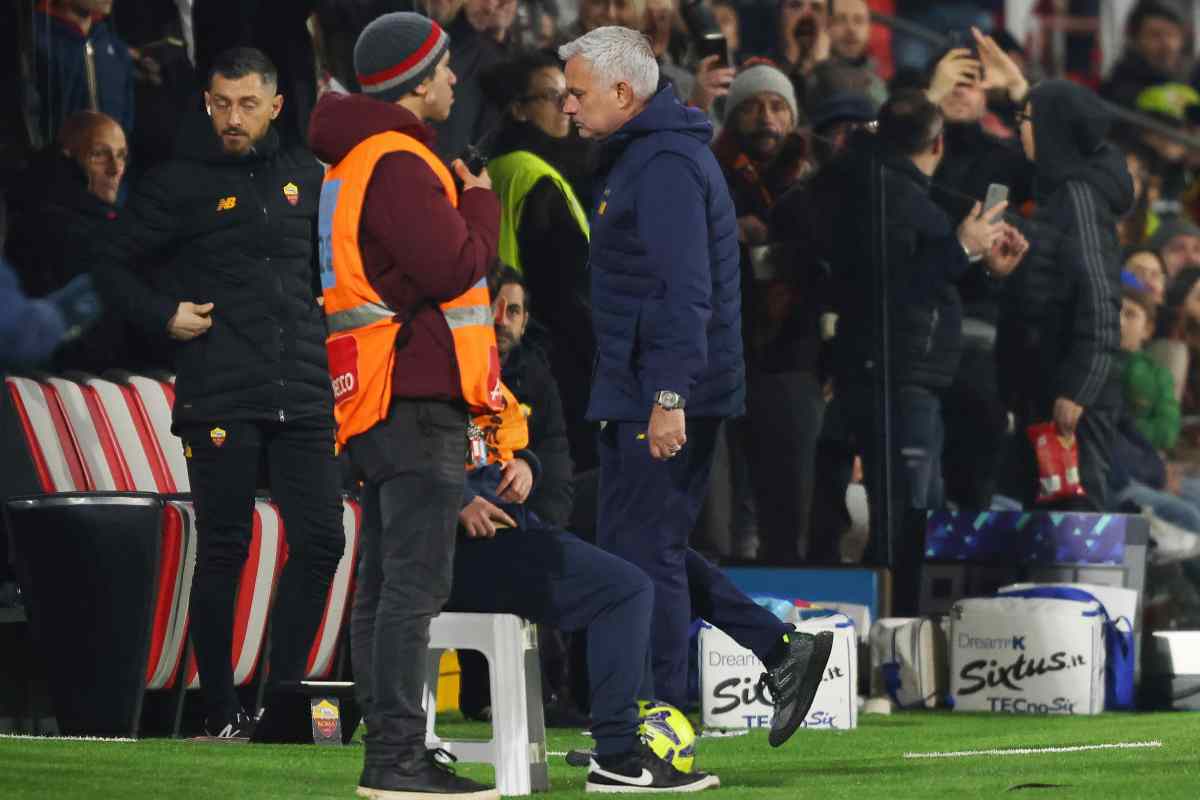 Mourinho addio Roma