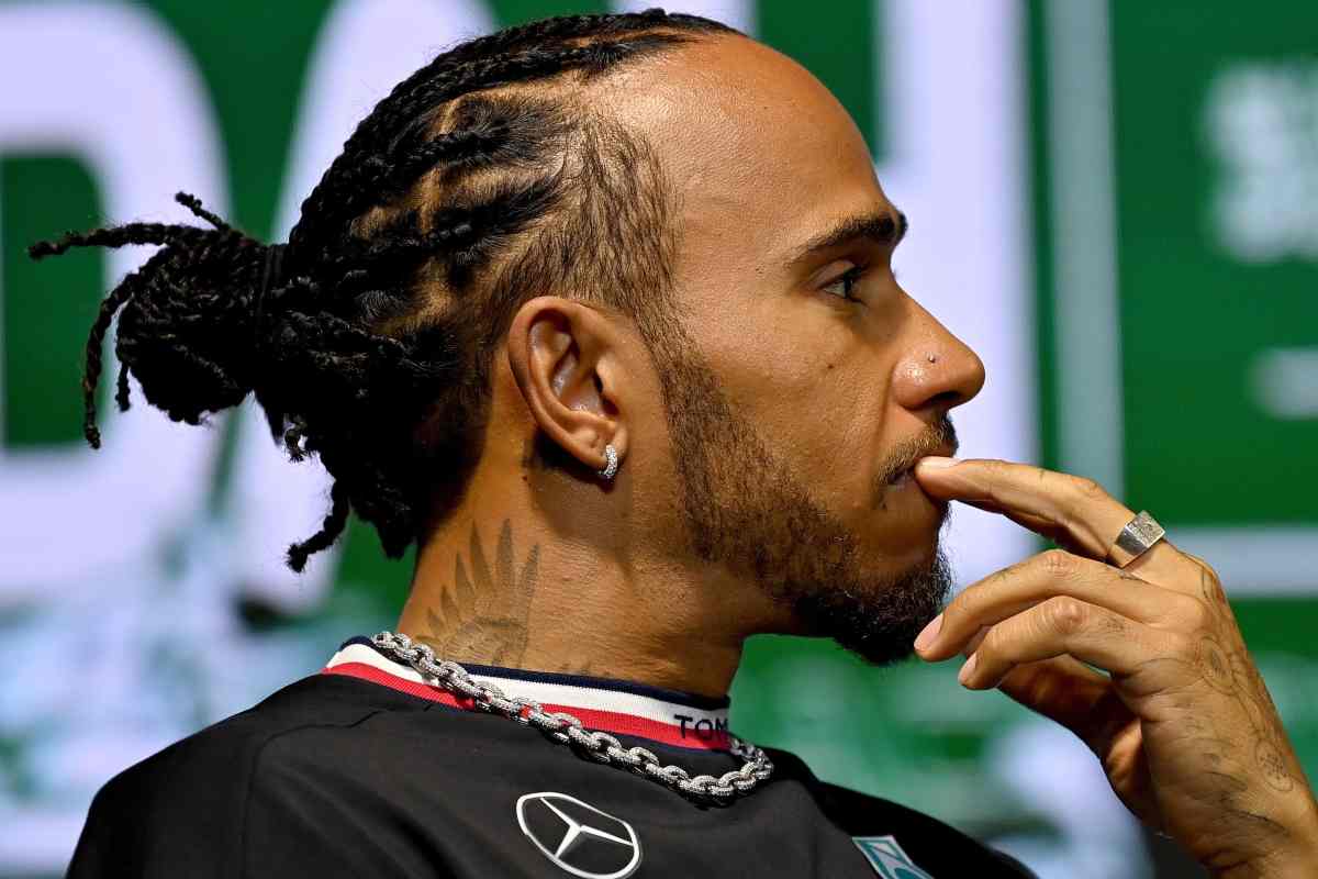 Lewis Hamilton, vittoria simbolica per il pilota