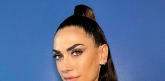 Melissa Satta favolosa in bikini a Miami