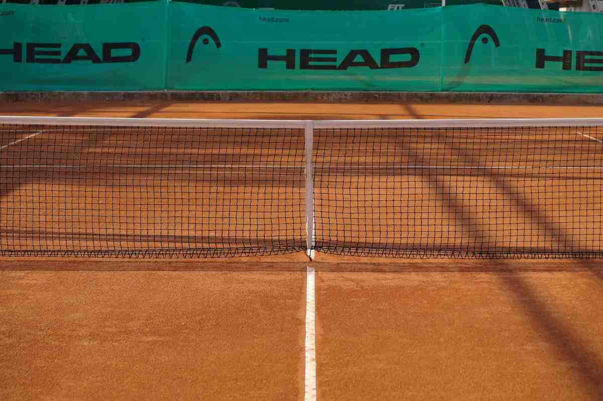Tennis wild card