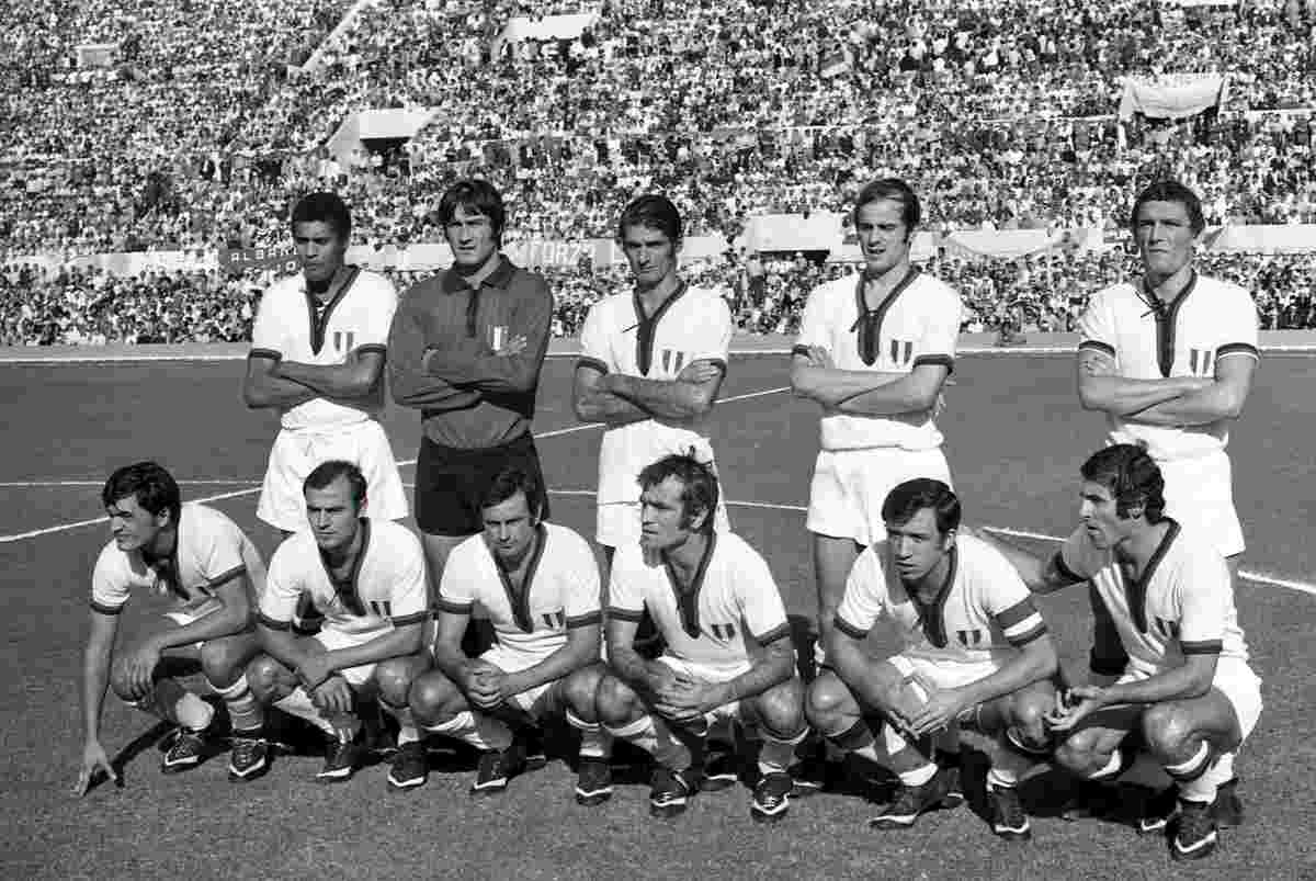 Il Cagliari campione nel 1970 nel quale militava "Bobo" Gori