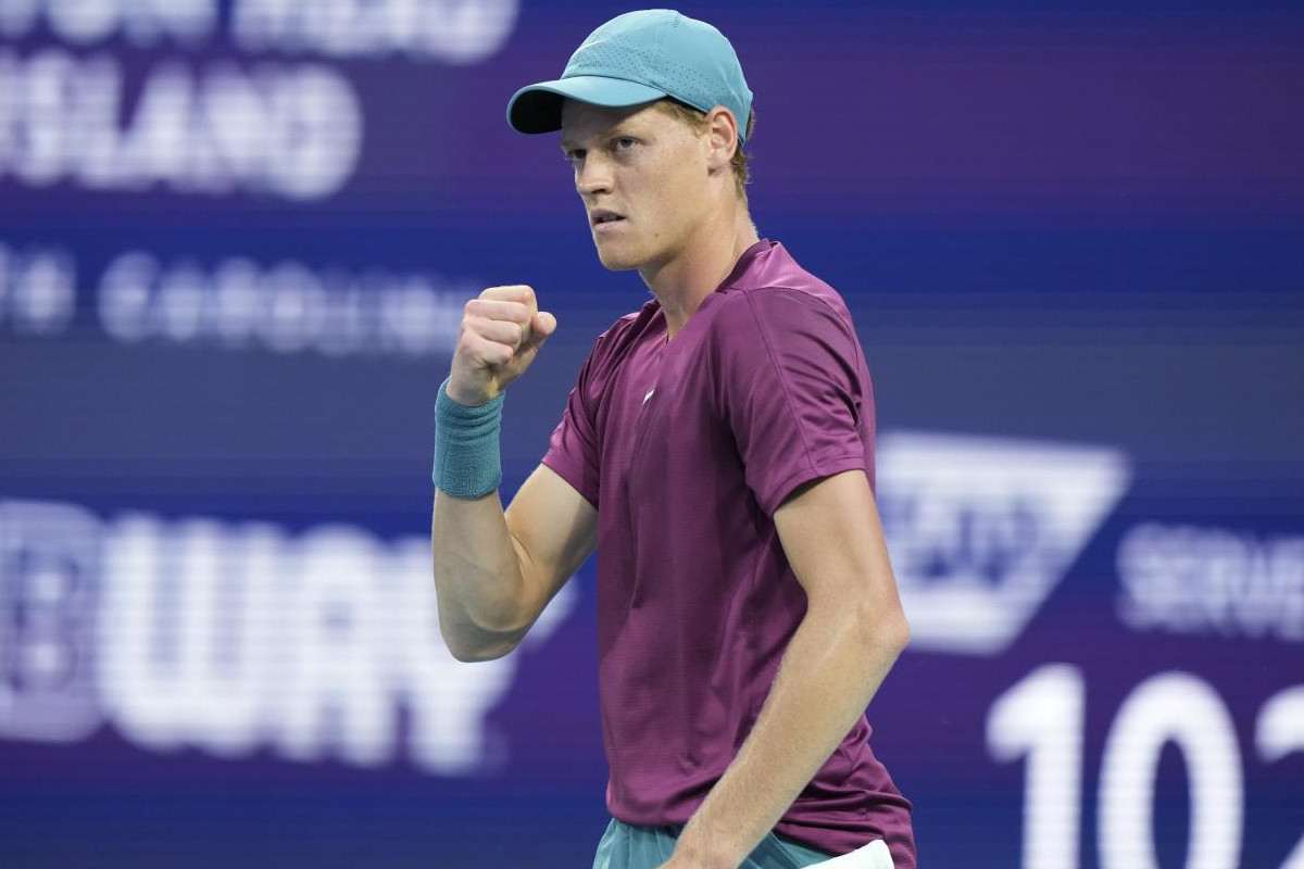 Jannik Sinner ha superato Carlos Alcaraz nell'ATP Race del 2023