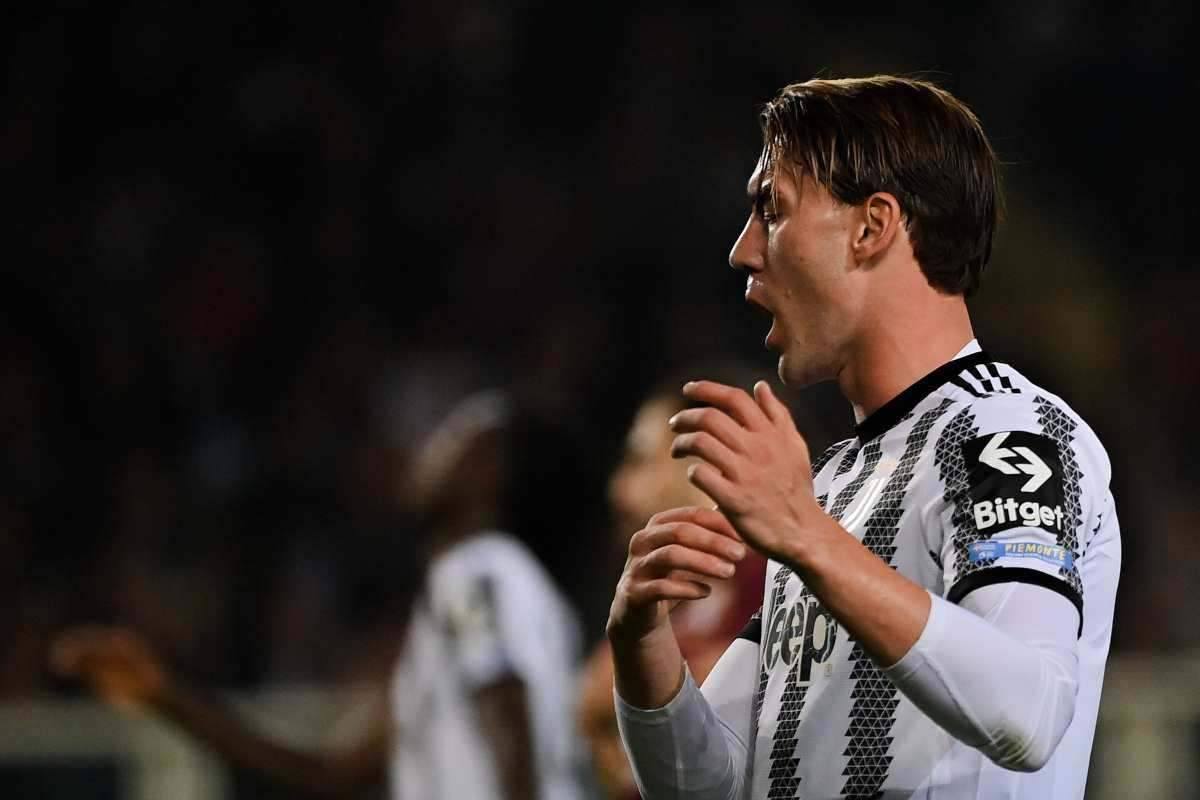 Vlahovic futuro in bilico alla Juve: c'è il possibile sostituto