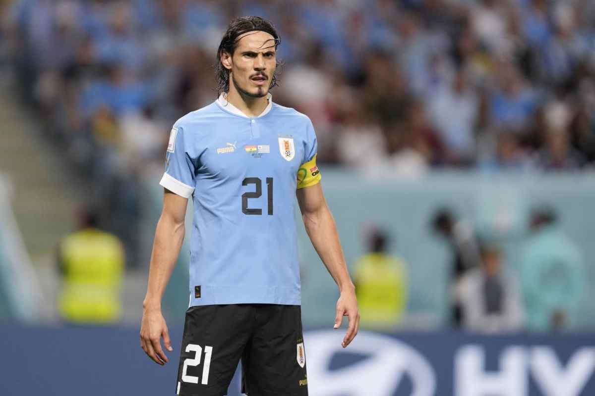 Edinson Cavani potrebbe tornare in Serie A