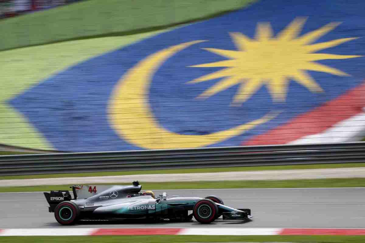 Formula 1, addio al GP di Malesia