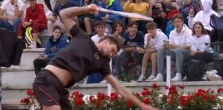 Alexander Bublik, racchetta distrutta