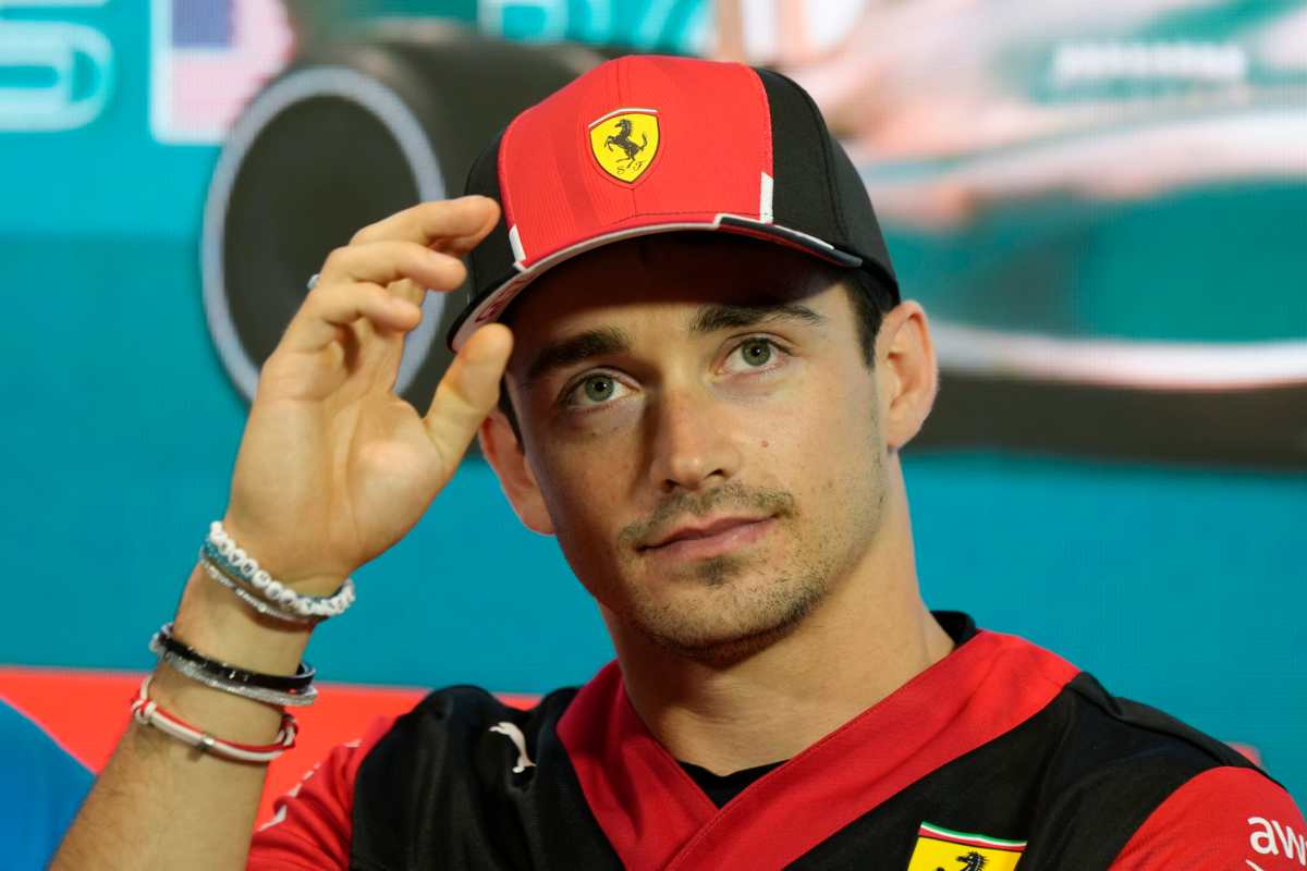 Leclerc ha deciso: resta alla Ferrari