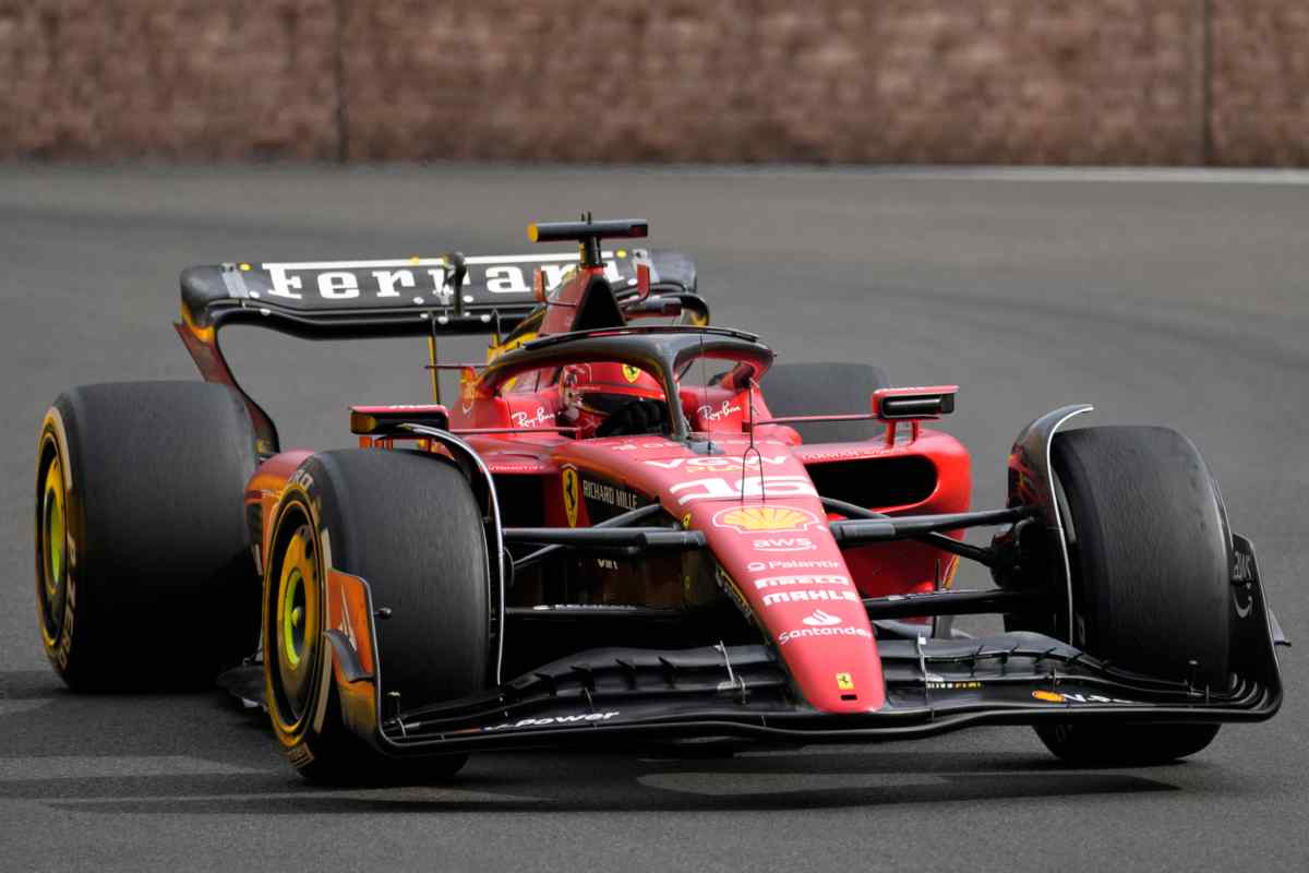 Leclerc vuole restare alla Ferrari