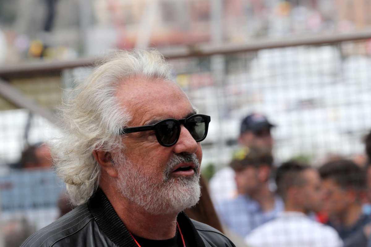 Flavio Briatore attacca la Ferrari e Leclerc