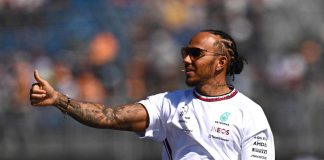 Lewis Hamilton beccato con Shakira
