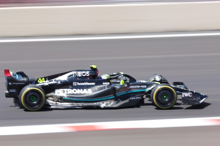 Lewis Hamilton vuole restare alla Mercedes