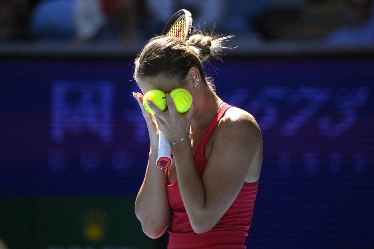 Marta Kostyuk attacca spettatori Roland Garros