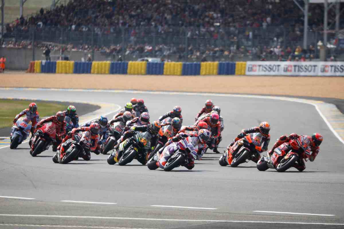 MotoGP, rinnovo triennale per il pilota