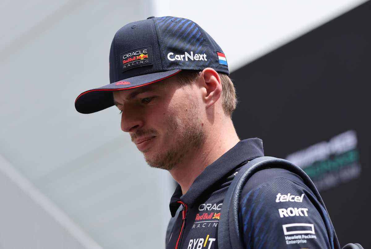 Max Verstappen, la replica del pilota ai fischi