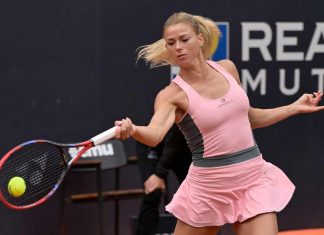 Camila Giorgi altro selfie pazzesco