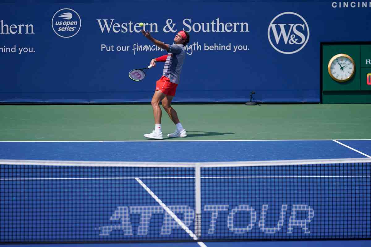 Milos Raonic ritorno in campo a Hertogenbosch