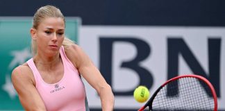 Camila Giorgi selfie sexy shorts jeans