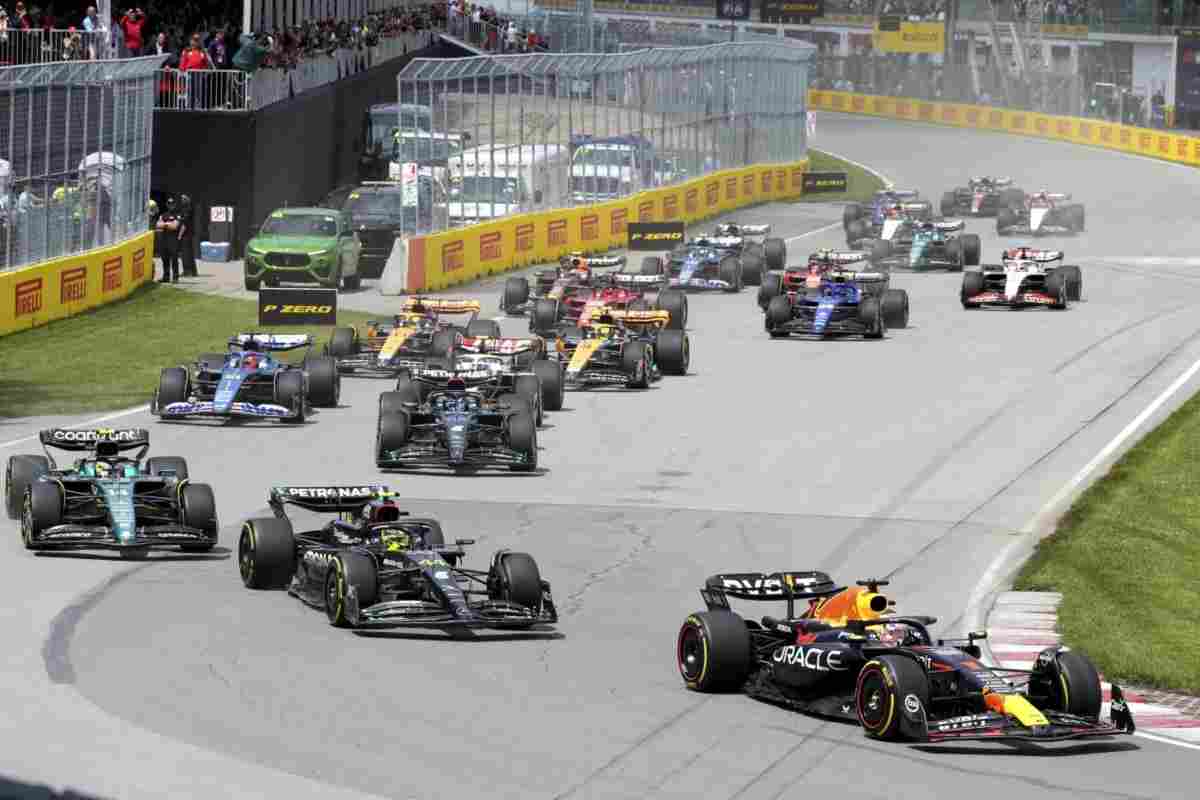 Formula 1 licenziato telecronista