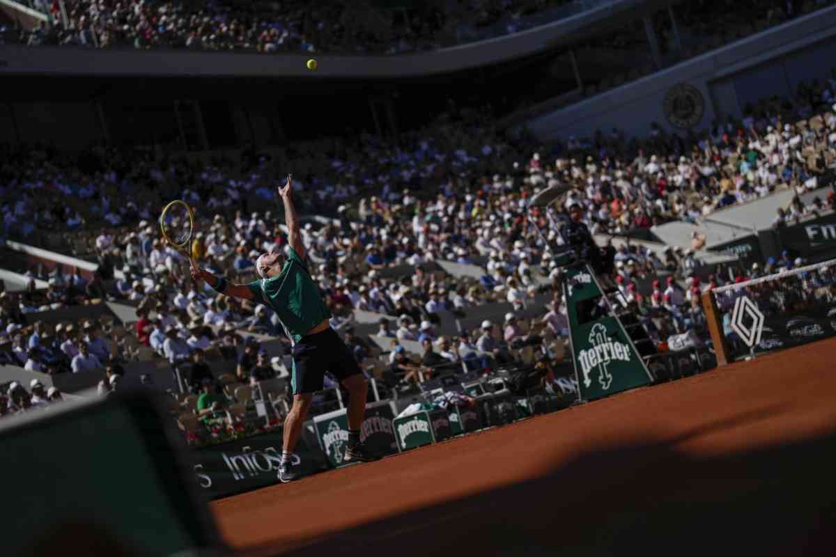 Roland Garros, Fritz battibecco con il pubblico
