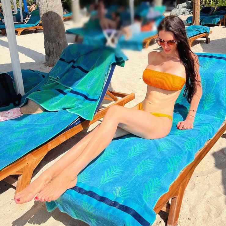 Anastasia Pivovarova foto prorompente bikini