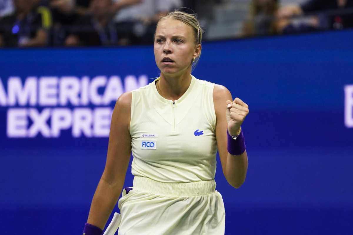 Anett Kontaveit shooting foto Wimbledon