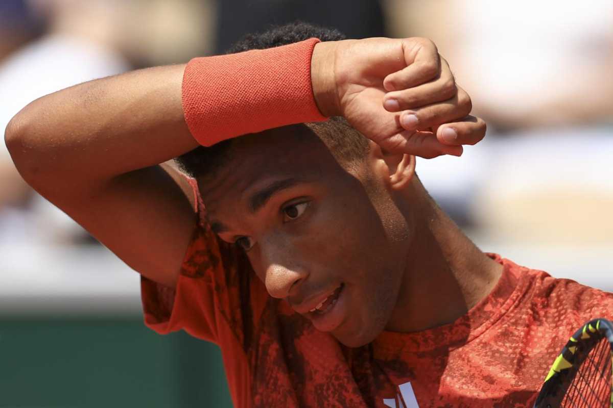 Felix Auger Aliassime problema piede