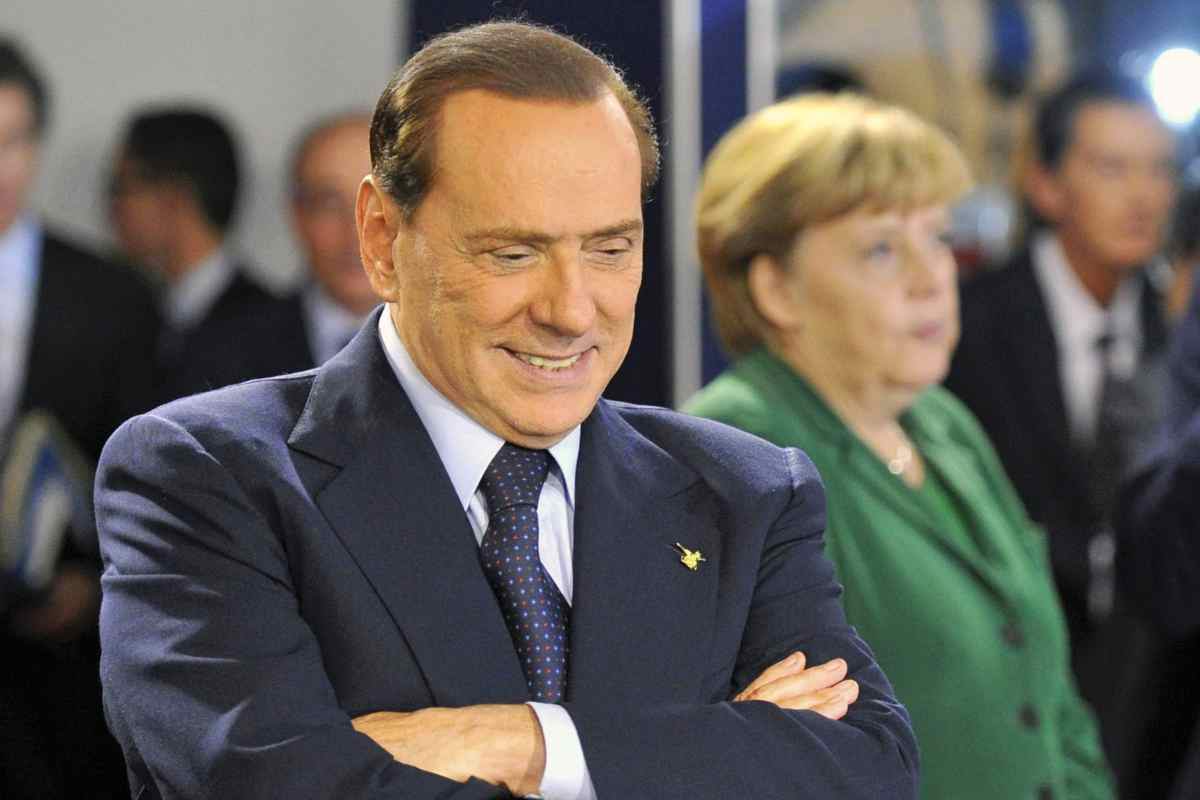 Silvio Berlusconi decisione