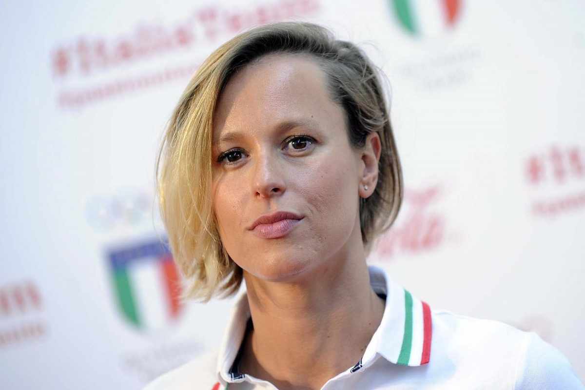 Federica Pellegrini polemica nuotatrice paralimpica