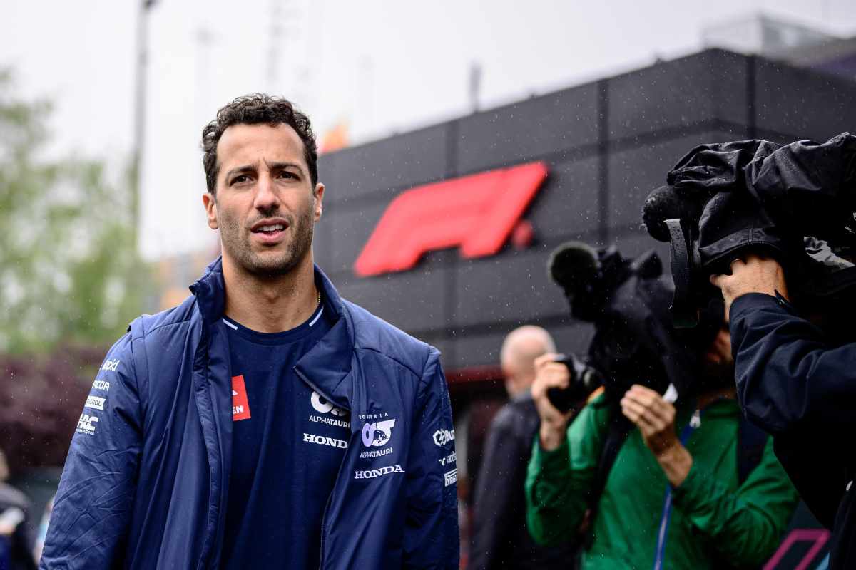 Infortunio Daniel Ricciardo operato polso