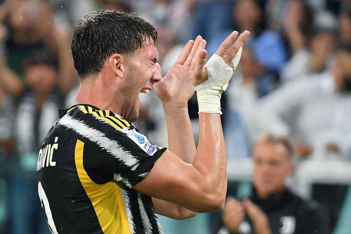 Vlahovic addio Juve