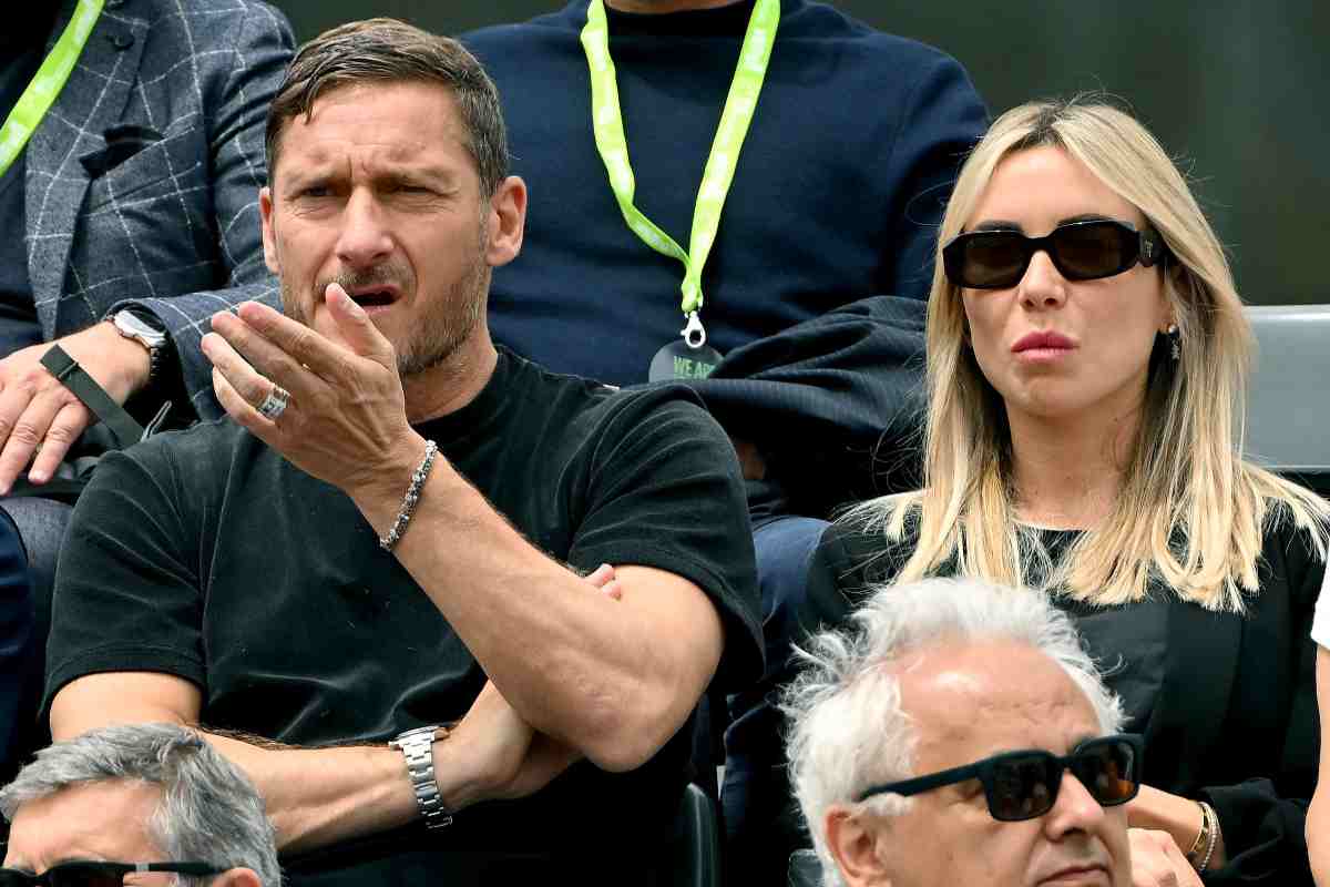 Francesco Totti reazione critiche figlio Christian