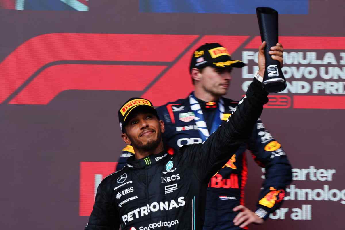 Hamilton decisivo addio Perez Red Bull