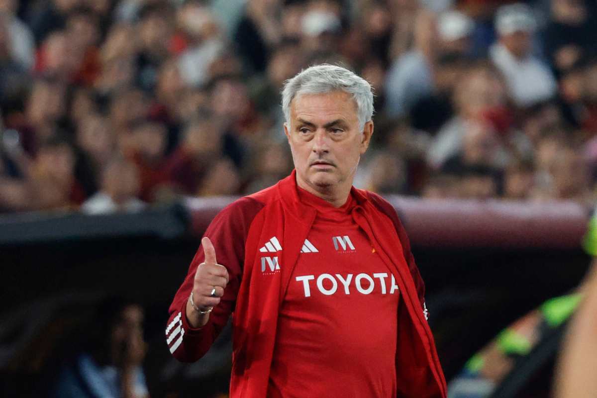 José Mourinho addio alla Roma