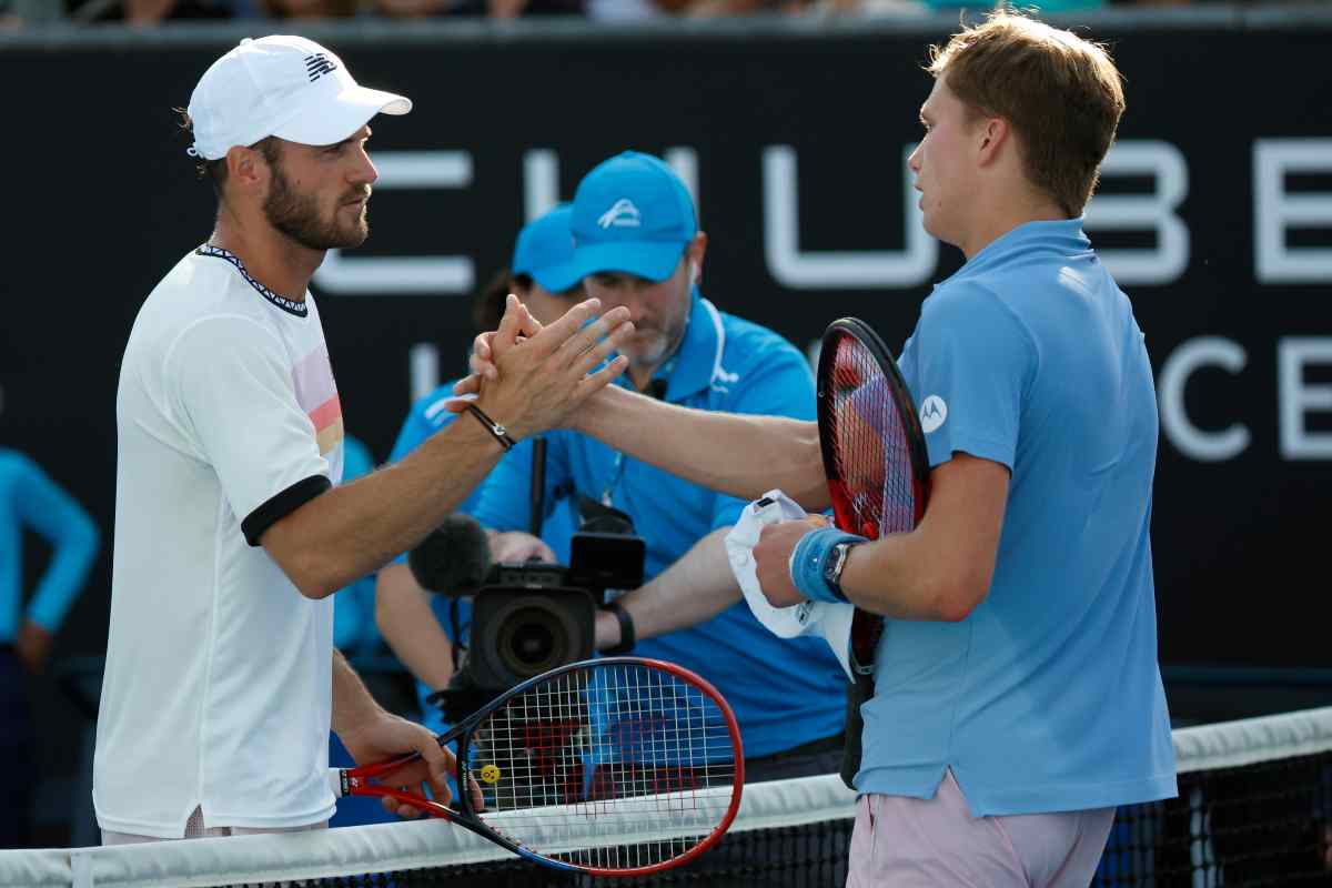 Tennis, squalifica