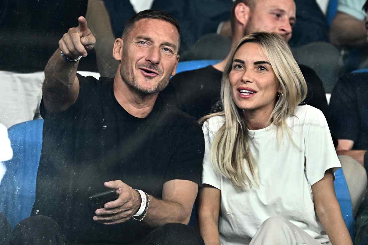 Totti ha ricominciato con Noemi Bocchi: vita nuova