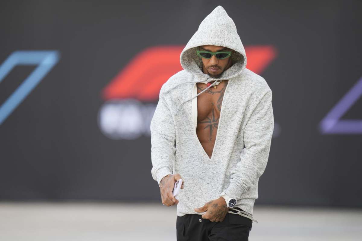 Lewis Hamilton retroscena insulti razzisti