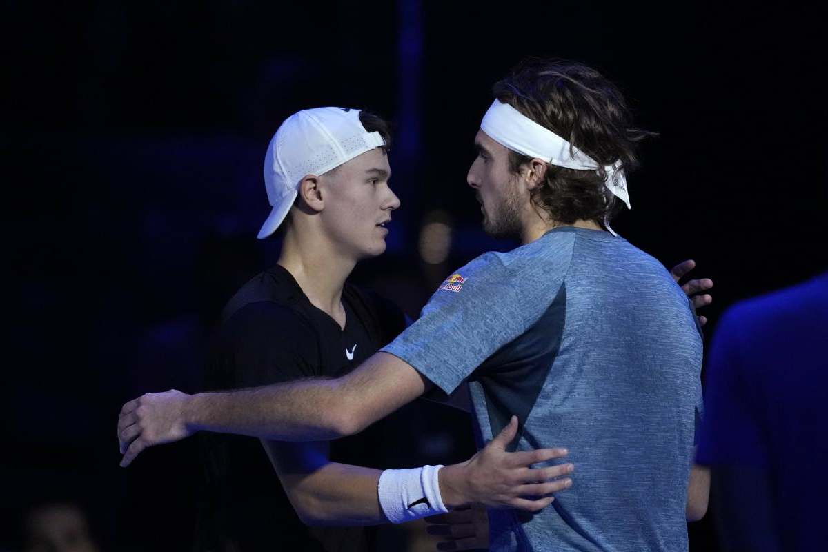 Ritiro Tsitsipas Atp Finals