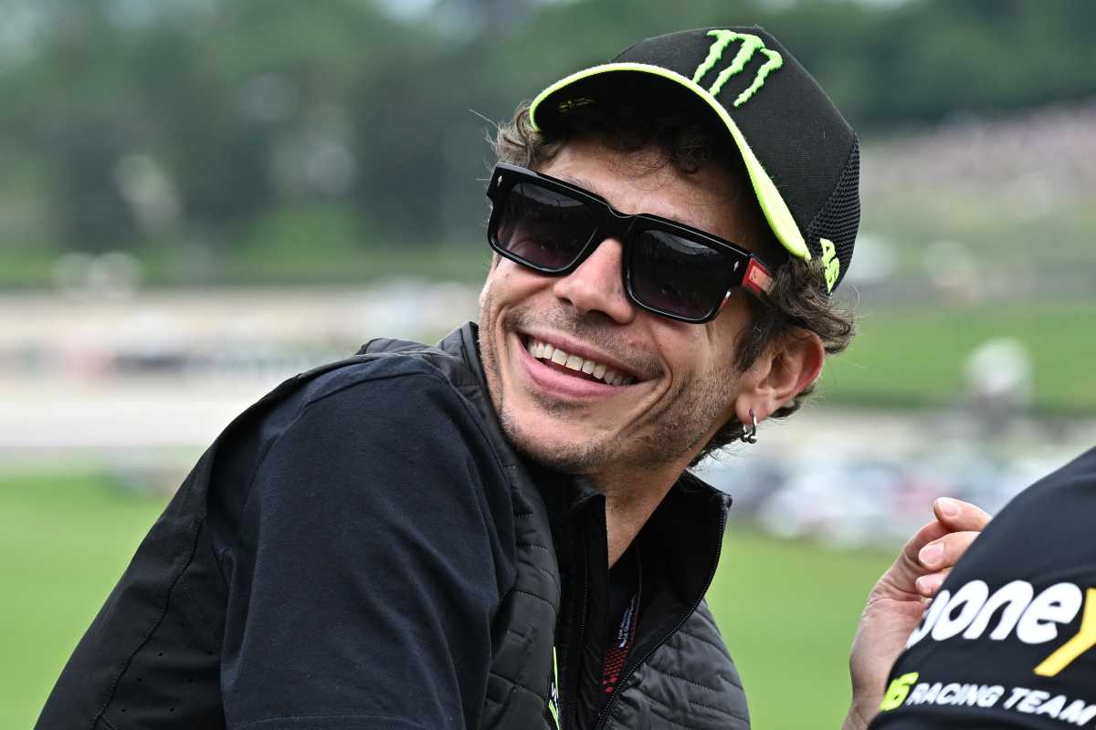 Sinner paragone Valentino Rossi